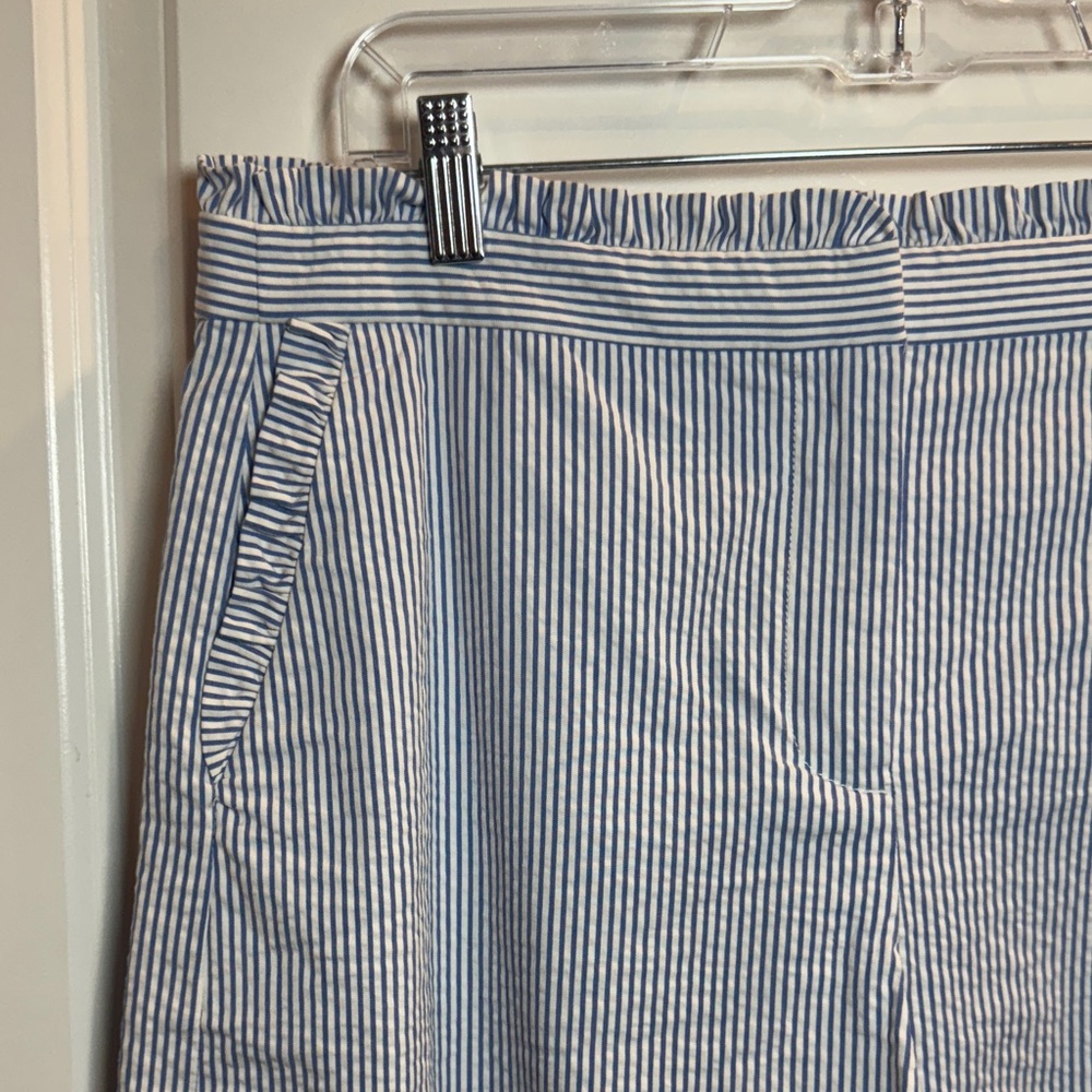 J Crew Size 12 Blue White Stripe Beachy Nautical Preppy Seersucker Ruffle Shorts - Picture 5 of 10